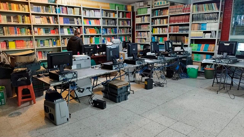 Abre SFA módulo en la biblioteca de Conalep Morelia I, en Ciudad Industrial 