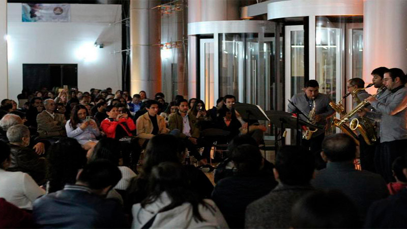 Abarrotan concierto Cora Saxofones en el Colegio de Morelia  