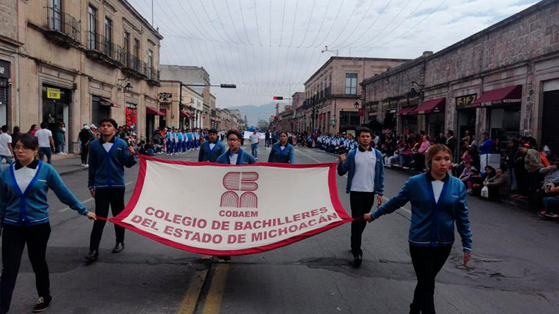 Cerca de 15 000 estudiantes del Cobaem participaron en desfiles por la Revolución Mexicana
