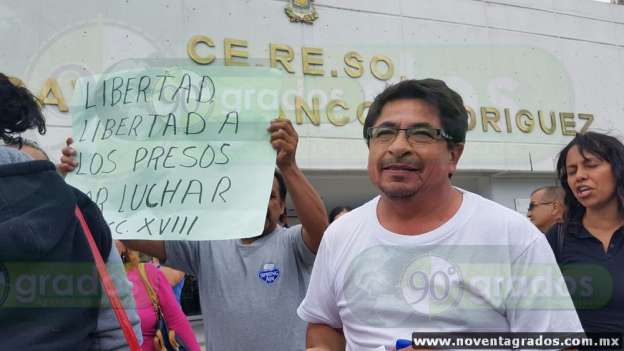 Sale libre ex Secretario Técnico de la CNTE en Michoacán - Foto 1 