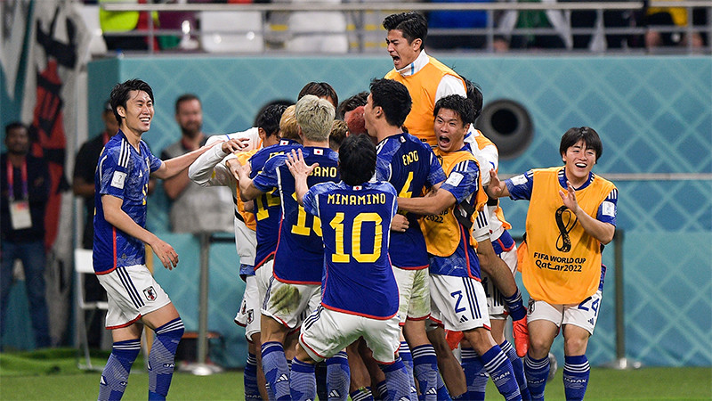 Japón logra vencer a Alemania en un cardíaco partido en el Khalifa Stadium  