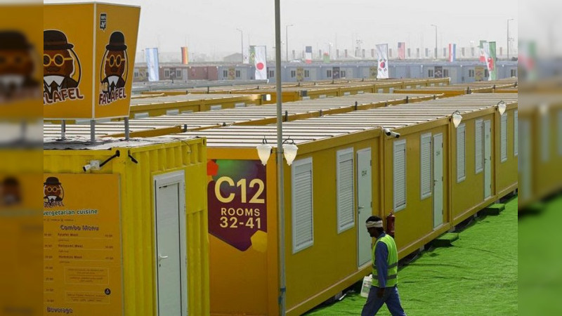 Contenedores para dormir a 200 dólares la noche: el costo de vivir el Mundial en Catar