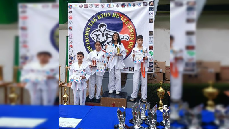 Reconoce Colegio de Morelia a campeones de la Copa Taekyon 