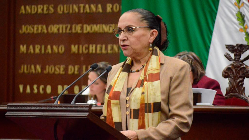 Propone Julieta Gallardo retomar Parlamento Juvenil con carácter incluyente 