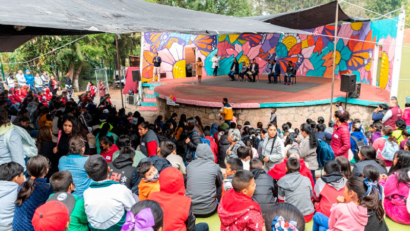 DIF Michoacán realiza acciones para la prevención de la deserción escolar 