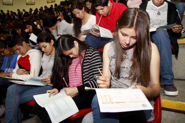Más de 4 mil jóvenes presentan examen de ingreso al Bachillerato Nicolaita - Foto 0 