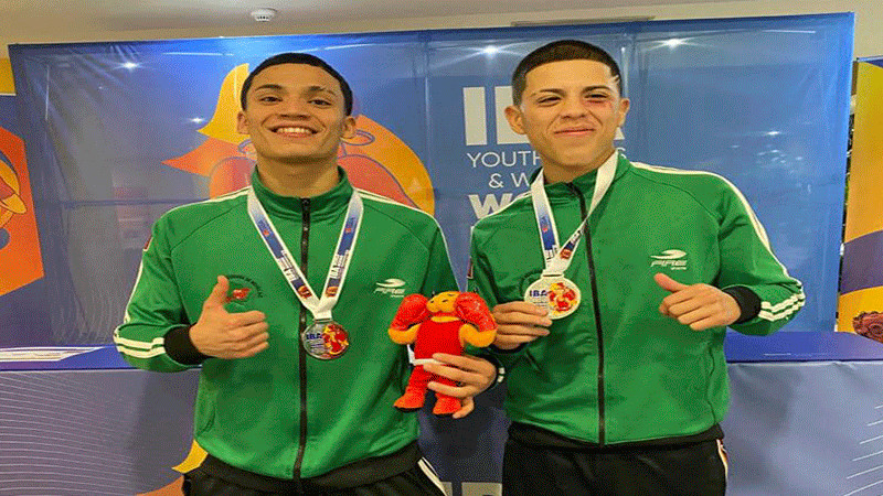 En fútbol no, pero en boxeo juvenil, sí: Ari Bonilla, campeón mundial juvenil; Gael Cabrera se lleva la plata 