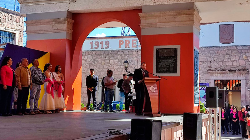 Conmemora Huandacareo su 103 aniversario como municipio