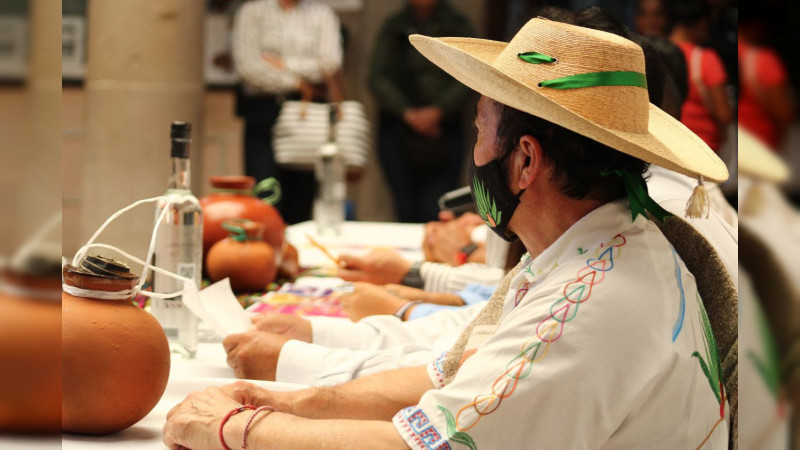 Invita Bladimir González a la séptima Feria del Pulque, Mezcal y Cocineras Tradicionales en Tarímbaro