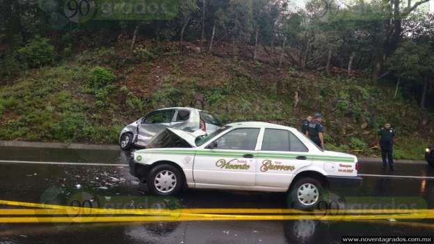 Fallece en accidente sobre la Uruapan - Paracho - Foto 1 