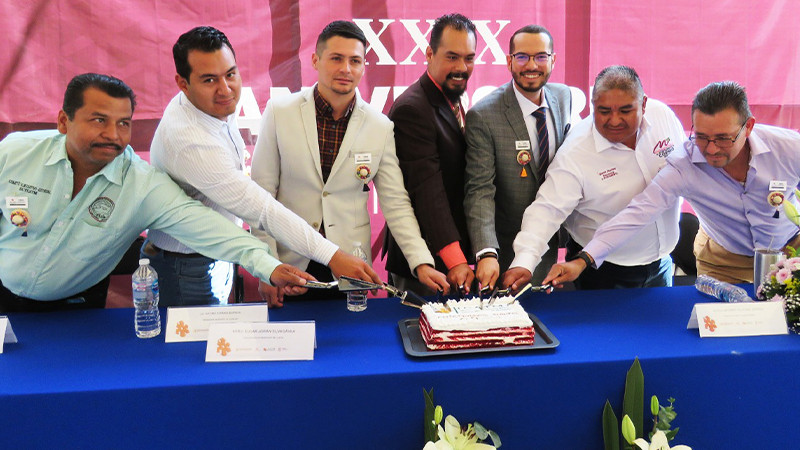Festeja Icatmi Quiroga su XXIX aniversario; edil felicita logros de la institución 