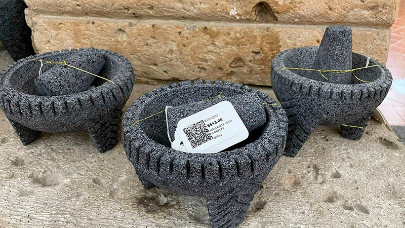 Llegó la temporada decembrina con descuentos en la tienda del Instituto del Artesano Michoacano 