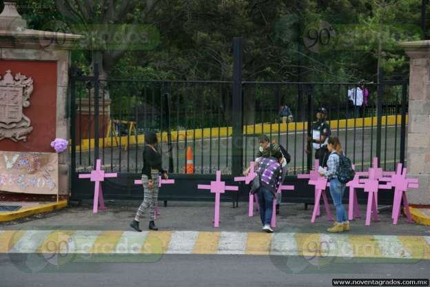 Morelia: Manifestantes exigen declarar Alerta de Género en todo Michoacán - Foto 2 