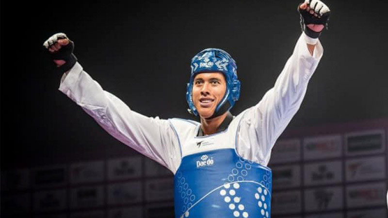 Carlos Snasores se convierte en el líder mundial y olímpico en Taekwondo 
