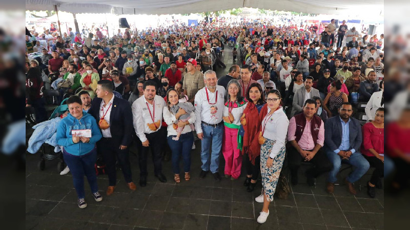 Michoacán se suma al proyecto humanista del presidente López Obrador: Bedolla 