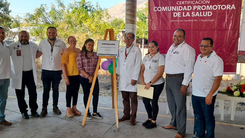 En la Región Apatzingán se han certificados 5 comunidades y más de 20 escuelas como "Promotoras de Salud"