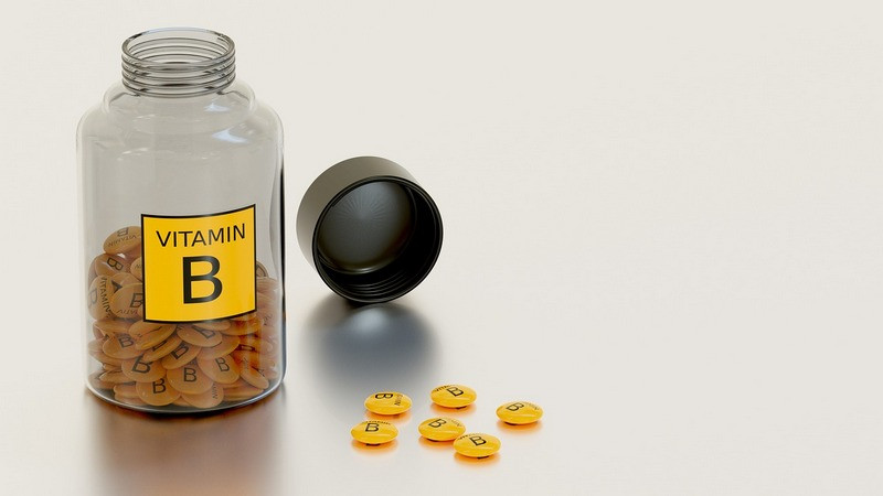 Qué efectos tiene en la salud  la deficiencia de vitamina B12 