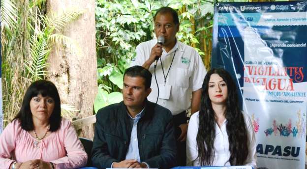Ofrecen curso “Vigilantes del agua y del medio ambiente” en el Parque Nacional de Uruapan 