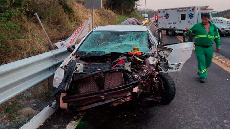 Un muerto y cinco heridos tras choque en al Siglo XXI