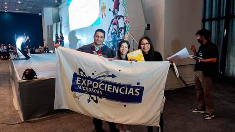 Alumnas del Cecytem Puruándiro ganan oro y acreditación internacional para evento de ciencias 
