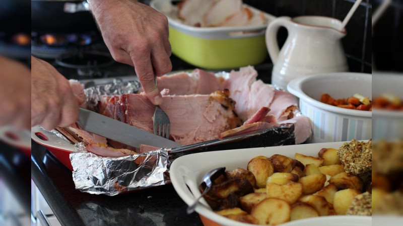 Cena navideña de 2022 será más cara que en años anteriores: Comecarne 