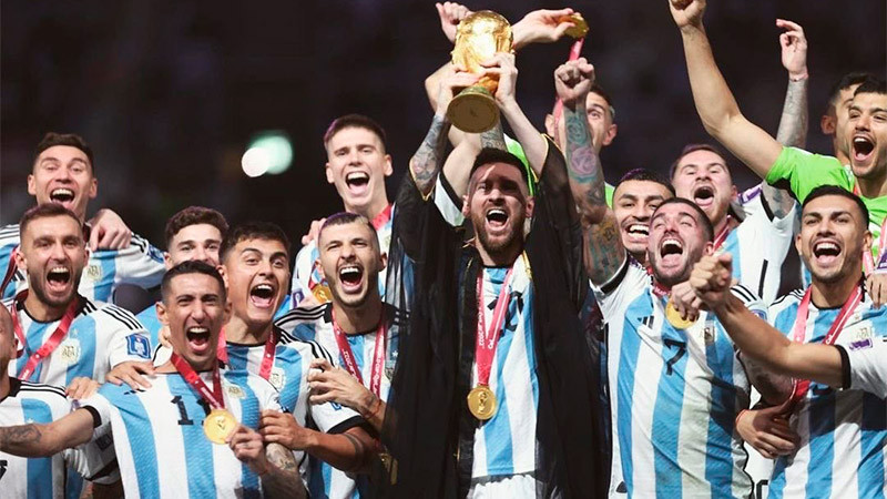 Argentina decreta día de fiesta nacional por triunfo de selección en el Mundial 