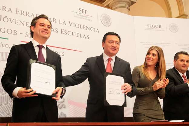 Gobernación y SEP reforzarán programas para prevenir y combatir la violencia contra niñas - Foto 0 