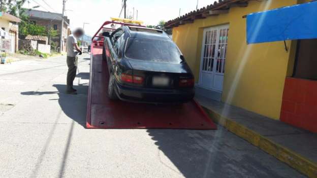 Recupera SSP Michoacán 19 vehículos con reporte de robo y detiene a cuatro personas - Foto 6 