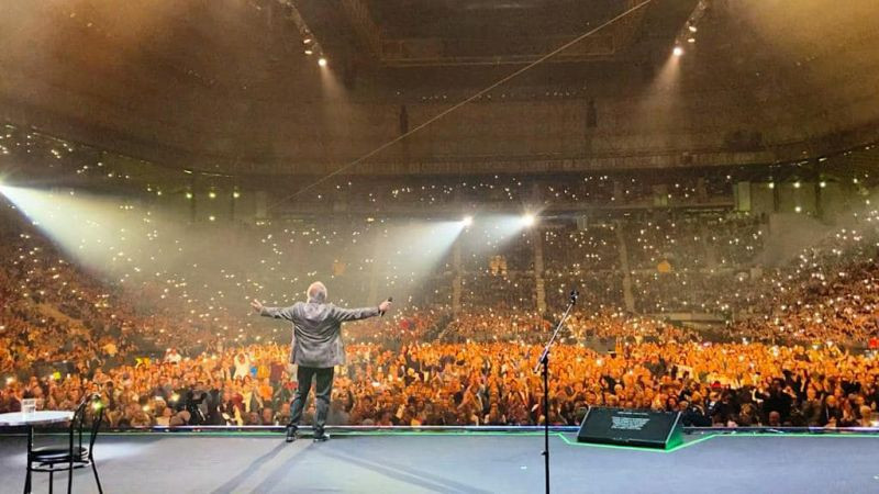 Joan Manuel Serrat se despide de los escenarios tras 58 años de carrera artística 