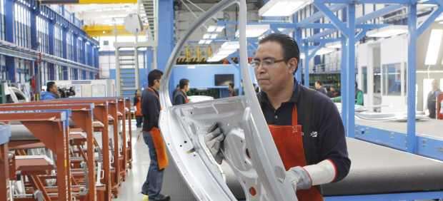 PIB nacional crece un 2.5 % en primer trimestre 