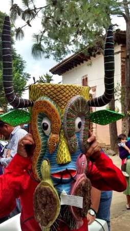 Inagotable la imaginación y creatividad de los artesanos en Ocumicho, Michoacán - Foto 0 
