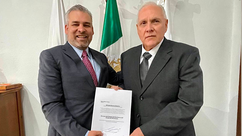 Asume David Alfaro titularidad del Colegio de Bachilleres de Michoacán 