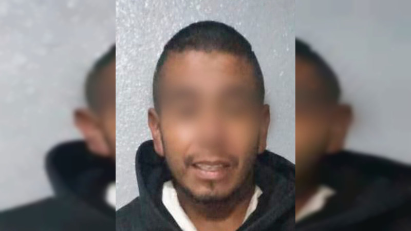 Detenidos en Cerrito Colorado en Querétaro tras encontrarles un arma prohibida