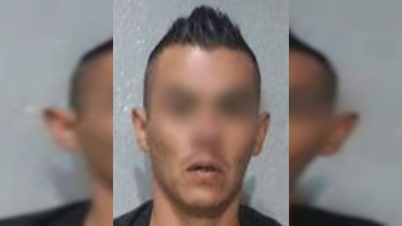 Detenidos en Cerrito Colorado en Querétaro tras encontrarles un arma prohibida