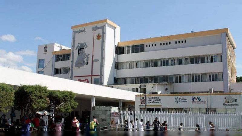 Dan de alta a niña de 2 años que fue mordida por un murciélago en Oaxaca 