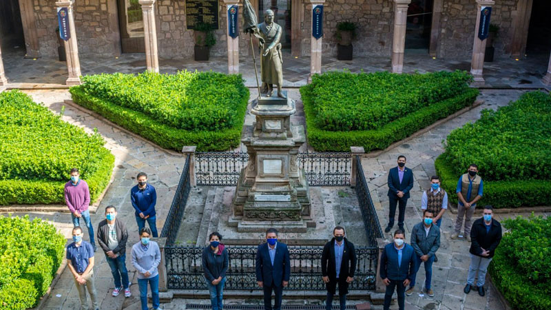 Para 2023, UMSNH protege prestaciones de trabajadores académicos, administrativos y manuales 