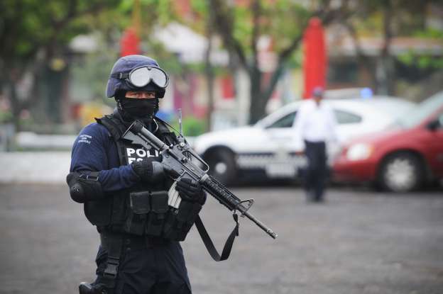  Un millón 500 mil pesos de la nómina de limpia de Veracruz fue robado por sujetos armados  