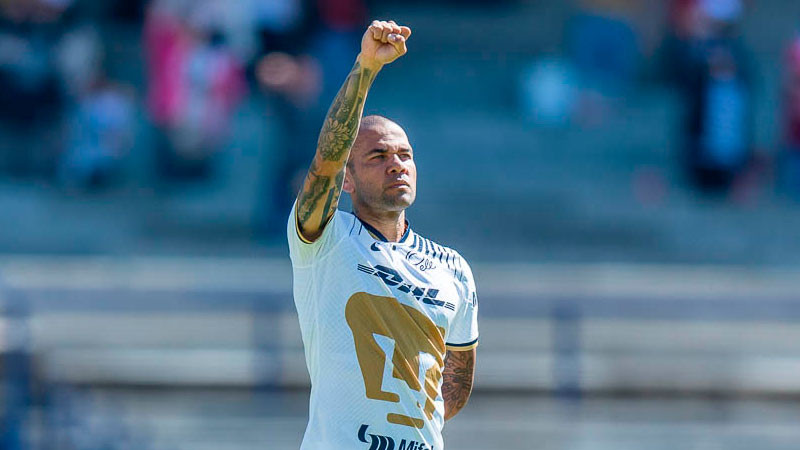 Juez ya investiga a Dani Alves por presunta agresión sexual 