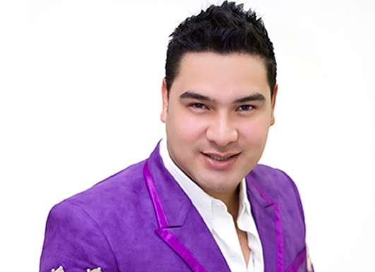 Balean a vocalista de la Banda MS, en la Ciudad de México 