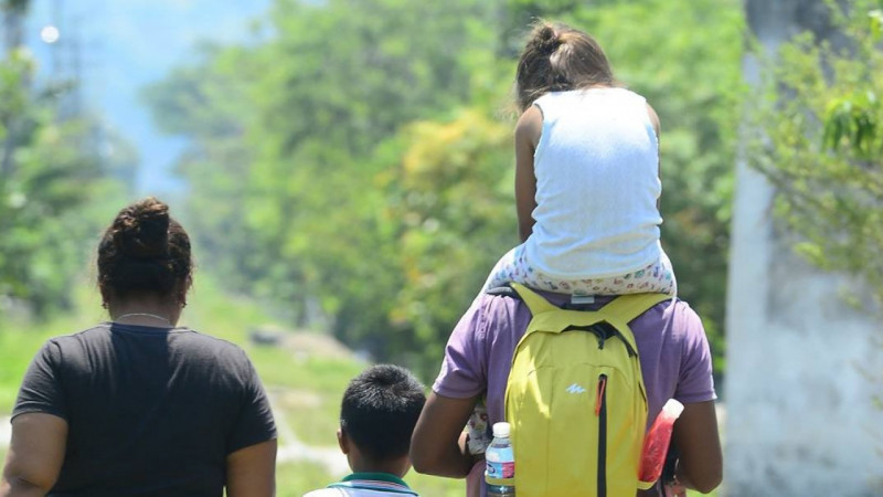 Activistas de Coahuayana buscan construir dos colonias para desplazados  
