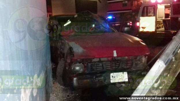 Muere mujer en accidente vehicular en Tangancícuaro, Michoacán - Foto 1 