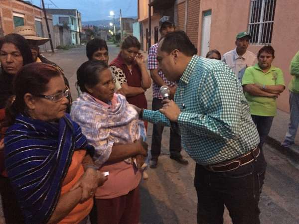 Liconsa y Seguro Popular visitan dos lecherías en Morelia para otorgarles beneficios sociales - Foto 1 