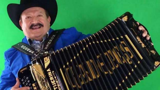 Don Lupe Tijerina, fundador de Los cadetes de Linares fallece de un infarto  