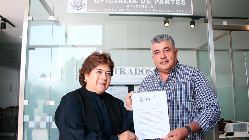 Buscan eliminar obstáculos para que jóvenes encuentren empleo    