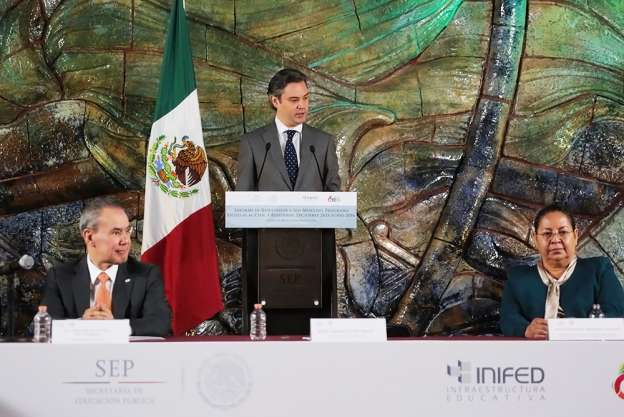 Nuevo sistema educativo nacional será más incluyente, señala Nuño Mayer 