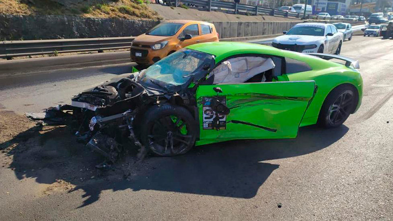 Chocan Audi R8 de más de 3 millones de pesos y Jetta modelo antiguo; Morelia, Michoacán 
