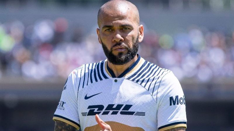 Por seguridad, cambian de cárcel a Dani Alves 