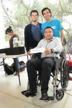 Desarrollan en la UNAM prototipo de silla de ruedas preventiva para adultos mayores 