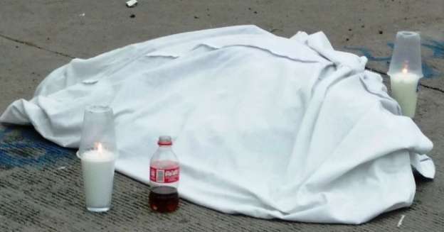 Localizan dos cadáveres maniatados en la capital michoacana 