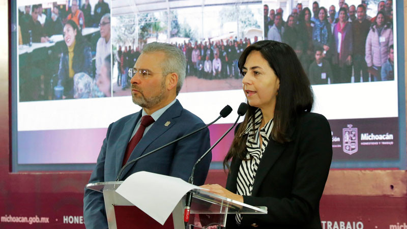 Más de 50 mil docentes y actores educativos fortalecen la NEM en Michoacán 